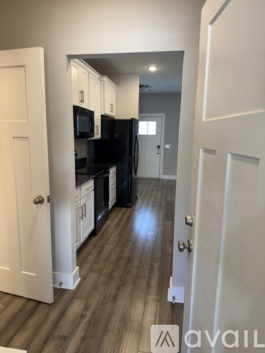 689 Hickory Industrial Dr 3 Beds Townhouse for Rent - Photo Gallery 5