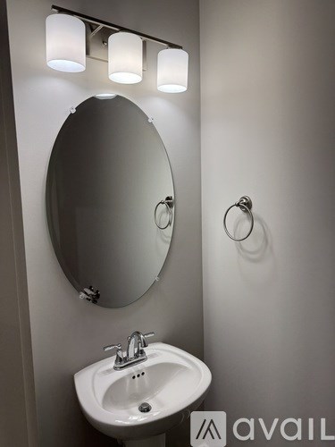 689 Hickory Industrial Dr 3 Beds Townhouse for Rent - Photo Gallery 6