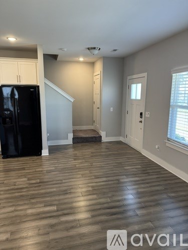 689 Hickory Industrial Dr 3 Beds Townhouse for Rent - Photo Gallery 8