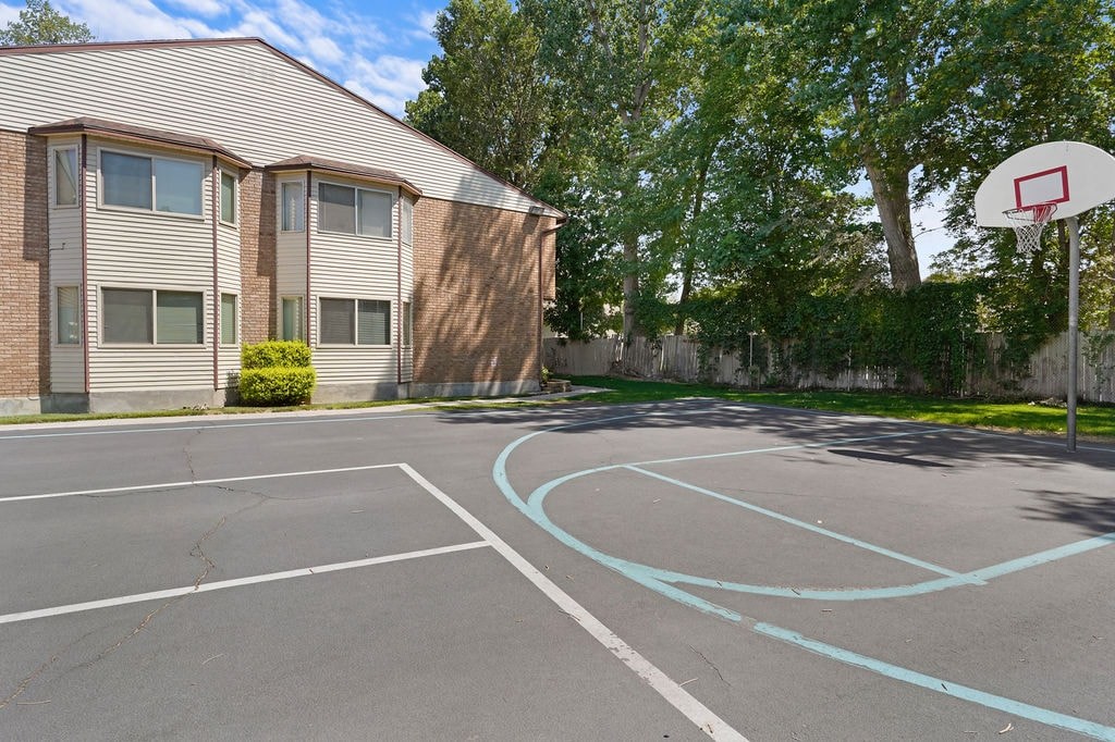 480 E. BRANDT COURT (3960 S) 2-3 Beds Apartment for Rent - Photo Gallery 14