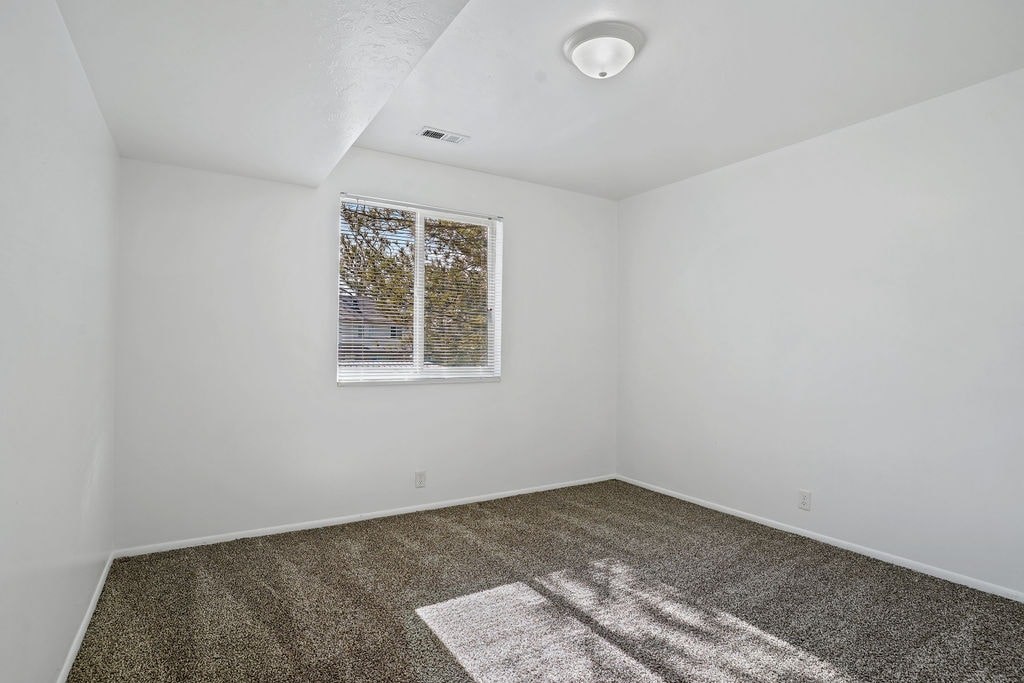 480 E. BRANDT COURT (3960 S) 2-3 Beds Apartment for Rent - Photo Gallery 12