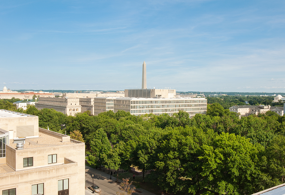 Potomac Park apartments Foggy Bottom, Washington DC view of Washington Monument
