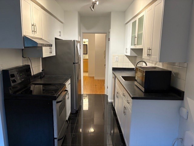 7-369 4th St. West 1 Bed Apartment for Rent - Photo Gallery 6