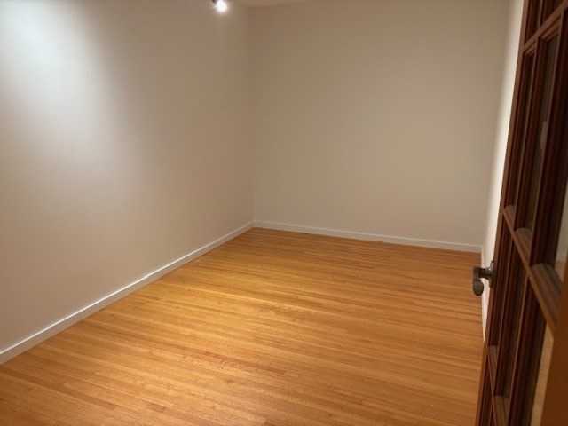7-369 4th St. West 1 Bed Apartment for Rent - Photo Gallery 11