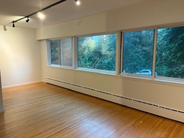 7-369 4th St. West 1 Bed Apartment for Rent - Photo Gallery 1