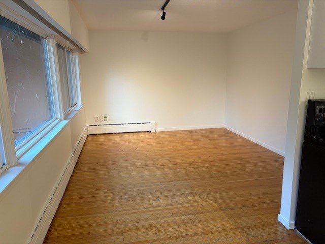 7-369 4th St. West 1 Bed Apartment for Rent - Photo Gallery 2