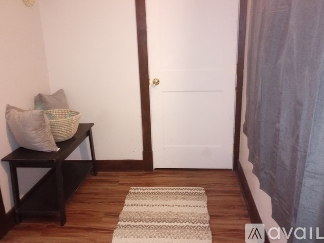 1624 Cedar Street 2 Beds Single Family Home for Rent - Photo Gallery 1