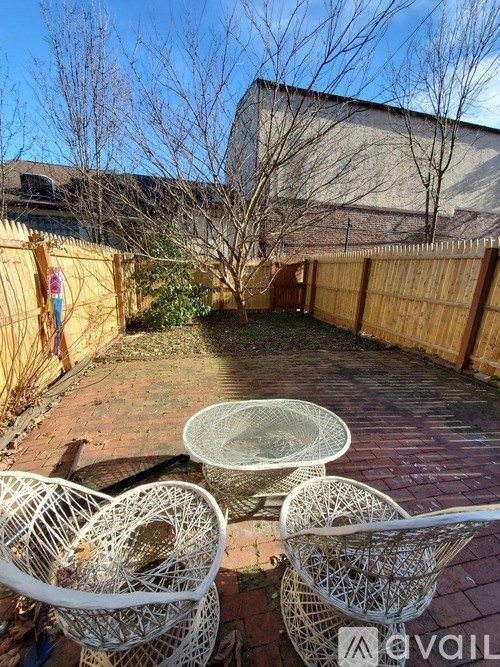 462 Leedom Street 5 Beds Townhouse for Rent - Photo Gallery 13