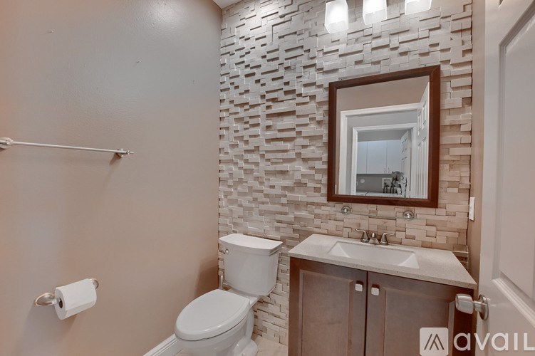 18271 Coral Isles Dr 4 Beds Apartment for Rent - Photo Gallery 15