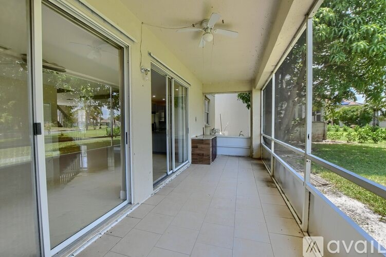 18271 Coral Isles Dr 4 Beds Apartment for Rent - Photo Gallery 31