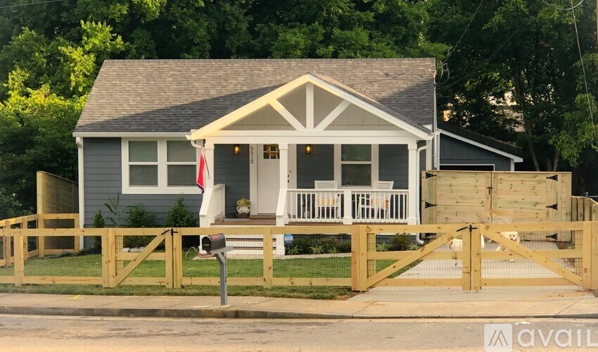 5512 Vaught Drive 3 Beds Single Family Home for Rent - Photo Gallery 2