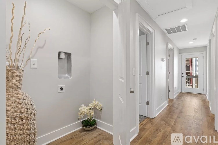 5512 Vaught Drive 3 Beds Single Family Home for Rent - Photo Gallery 18