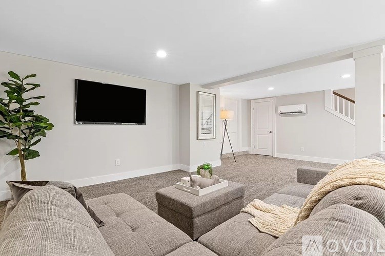 5512 Vaught Drive 3 Beds Single Family Home for Rent - Photo Gallery 22