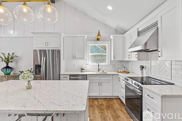 5512 Vaught Drive 3 Beds Single Family Home for Rent - Photo Gallery 10