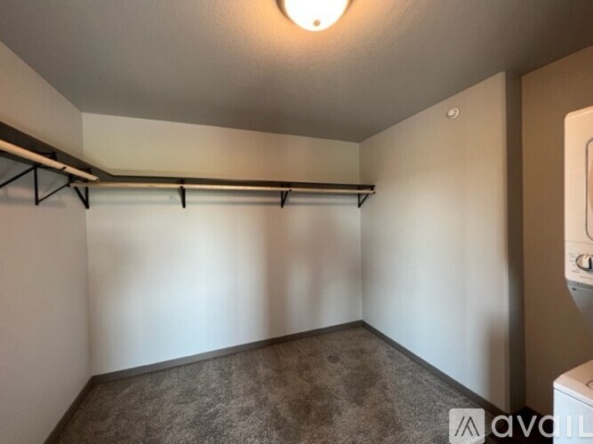 523 Degeest Dr Studio Apartment for Rent - Photo Gallery 9