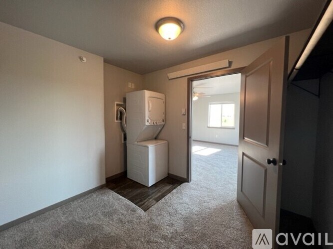 523 Degeest Dr Studio Apartment for Rent - Photo Gallery 10