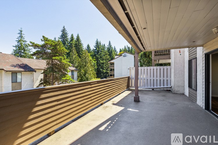 10410 NE 32nd Pl 2 Beds Condo for Rent - Photo Gallery 14