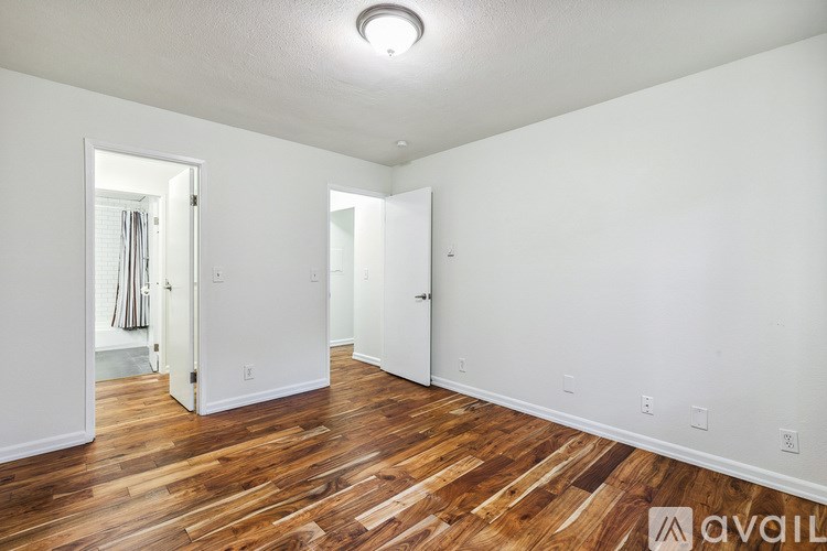 10410 NE 32nd Pl 2 Beds Condo for Rent - Photo Gallery 10