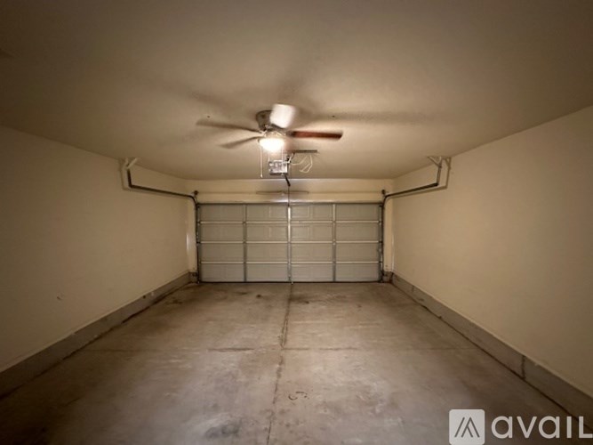 3605 NW 51st St 3 Beds Single Family Home for Rent - Photo Gallery 13