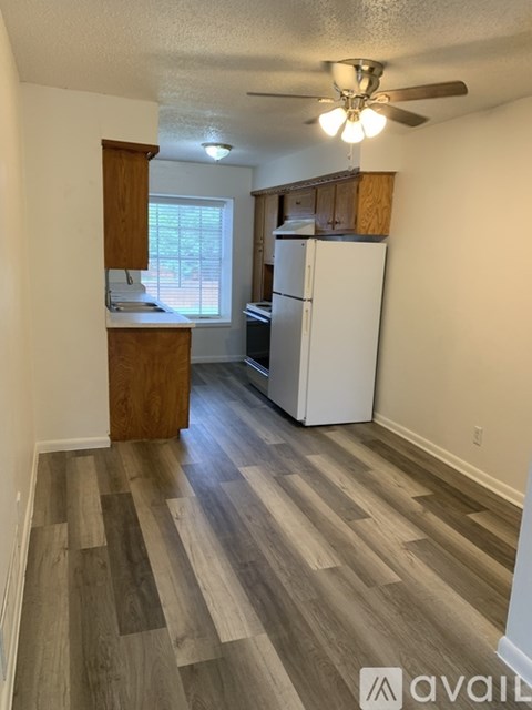 411 W Van Alstyne Pkwy 2 Beds Apartment for Rent - Photo Gallery 4