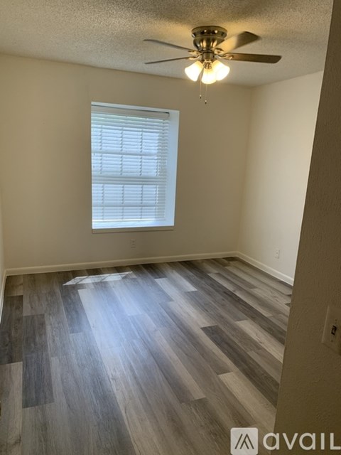 411 W Van Alstyne Pkwy 2 Beds Apartment for Rent - Photo Gallery 7