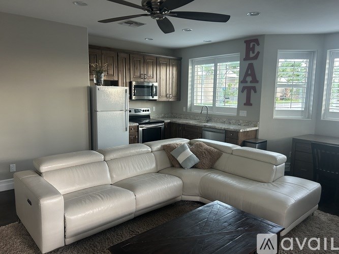 34157 Mirage Court 1 Bed Single Family Home for Rent - Photo Gallery 7