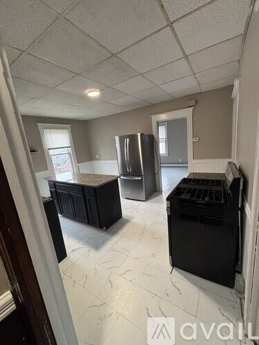 154 Daly Avenue 2 Beds Single Family Home for Rent - Photo Gallery 9