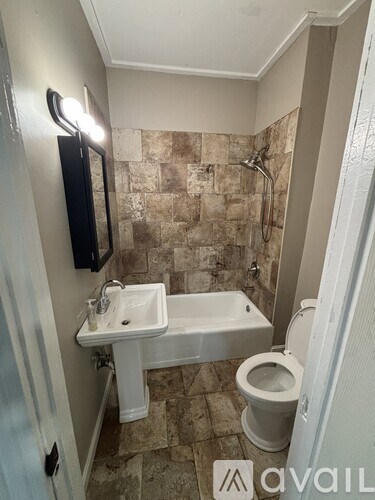 154 Daly Avenue 2 Beds Single Family Home for Rent - Photo Gallery 10