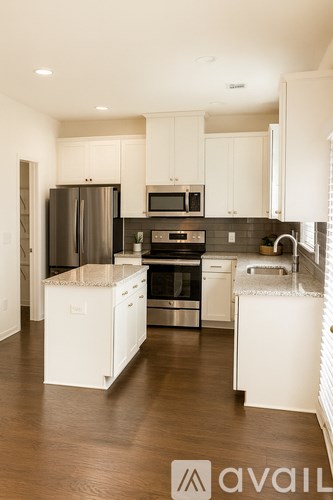 2680 Stonekey Bend 3 Beds Townhouse for Rent - Photo Gallery 3