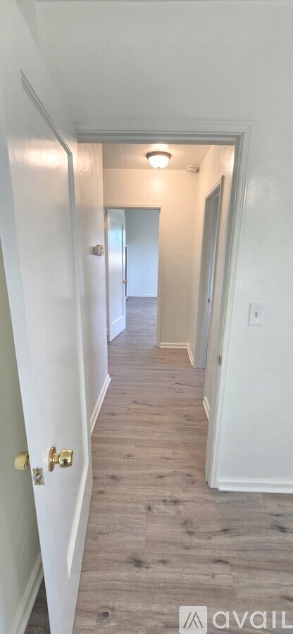 750 E Cornell Ave 2 Beds Apartment for Rent - Photo Gallery 2