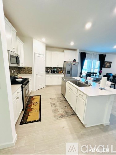 35 White Rabbit Run 4 Beds Single Family Home for Rent - Photo Gallery 6