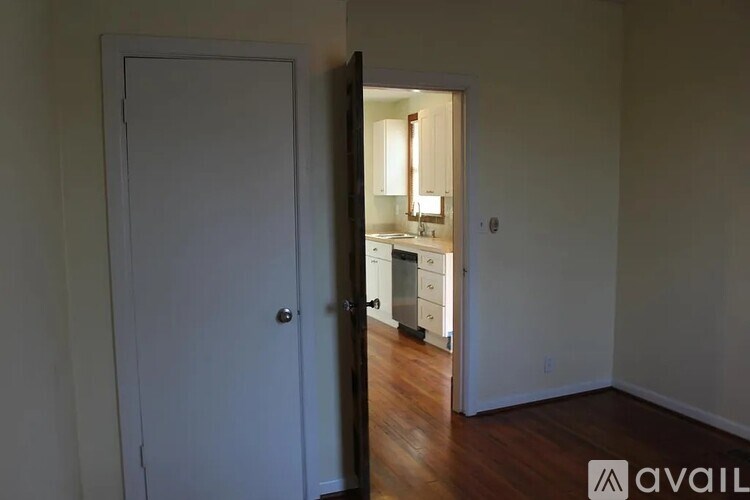 3919 Dakota Ave 2 Beds Single Family Home for Rent - Photo Gallery 4