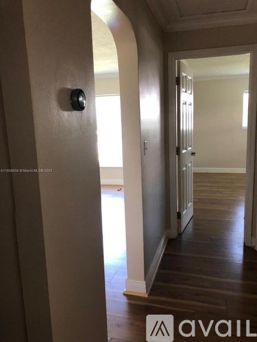 1538 Funston St 2 Beds Single Family Home for Rent - Photo Gallery 16