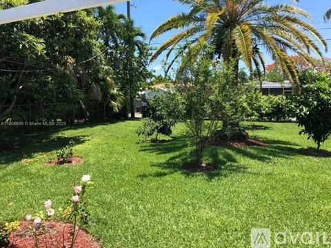 1538 Funston St 2 Beds Single Family Home for Rent - Photo Gallery 4