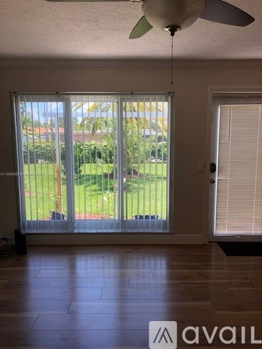 1538 Funston St 2 Beds Single Family Home for Rent - Photo Gallery 6