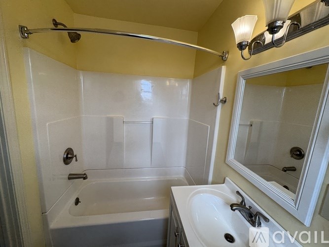 543 Atlantic Avenue 2 Beds Single Family Home for Rent - Photo Gallery 22