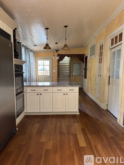 543 Atlantic Avenue 2 Beds Single Family Home for Rent - Photo Gallery 4