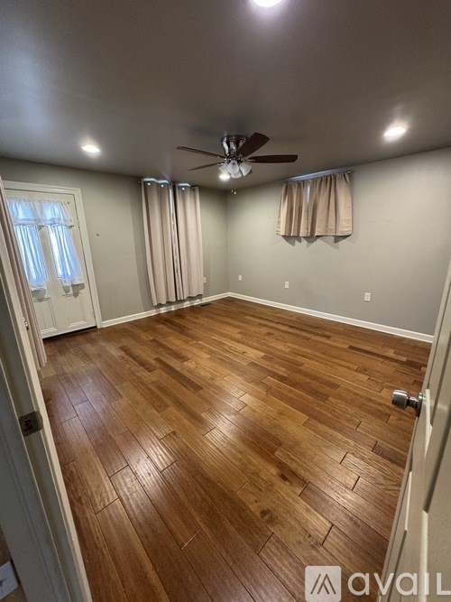 543 Atlantic Avenue 2 Beds Single Family Home for Rent - Photo Gallery 10