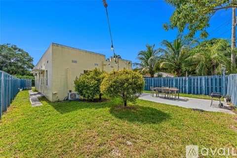 1639 Hayes St 1 Bed Apartment for Rent - Photo Gallery 12