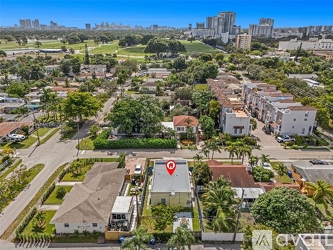 1639 Hayes St 1 Bed Apartment for Rent - Photo Gallery 14