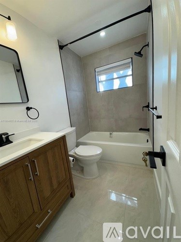 2418 Polk St 1 Bed Apartment for Rent - Photo Gallery 3