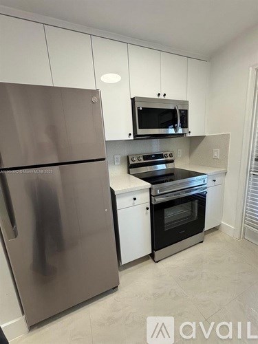 2418 Polk St 1 Bed Apartment for Rent - Photo Gallery 4