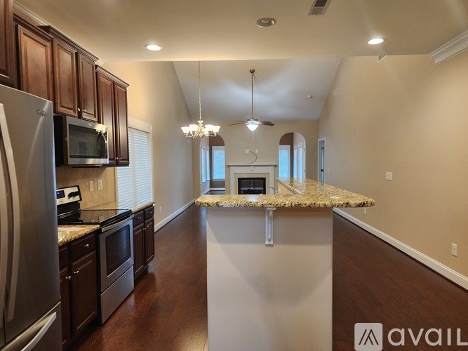 649 Nikyle Cir 3 Beds Townhouse for Rent - Photo Gallery 4