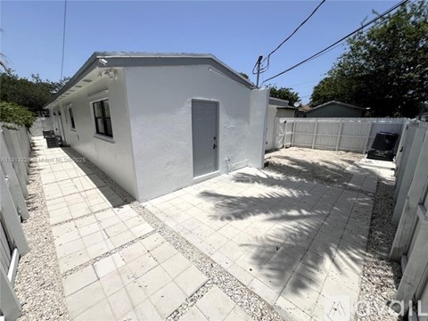 2226 Cody St 2 Beds Apartment for Rent - Photo Gallery 12