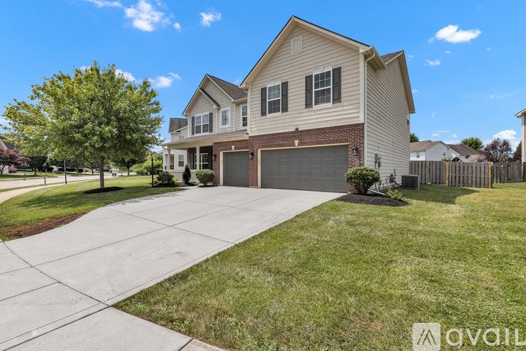 9724 Brooks Drive 6 Beds Single Family Home for Rent - Photo Gallery 11