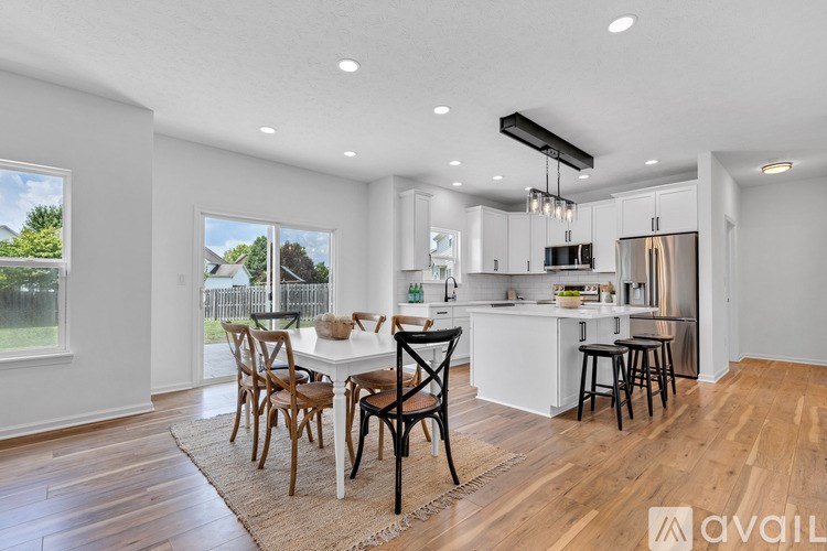 9724 Brooks Drive 6 Beds Single Family Home for Rent - Photo Gallery 20