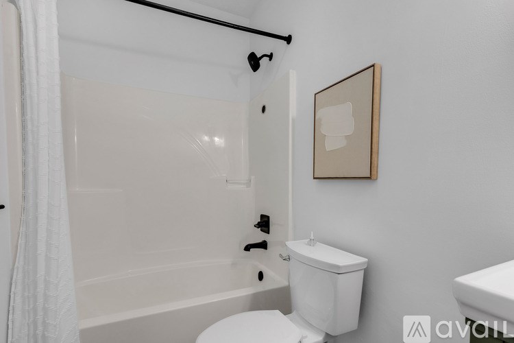 9724 Brooks Drive 6 Beds Single Family Home for Rent - Photo Gallery 23