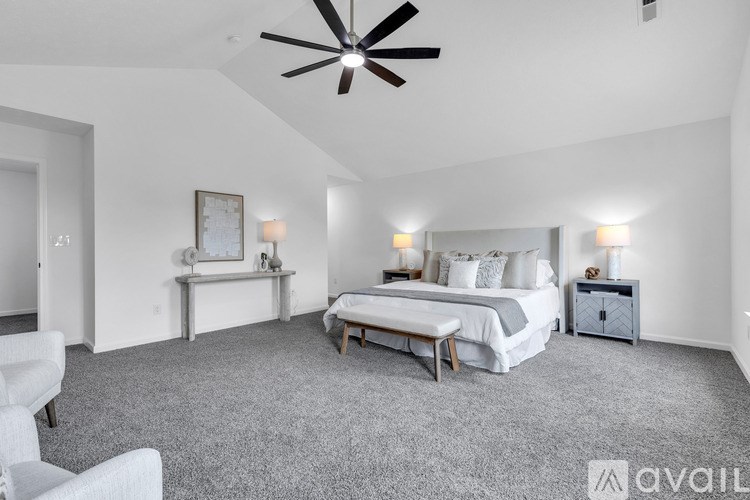 9724 Brooks Drive 6 Beds Single Family Home for Rent - Photo Gallery 27