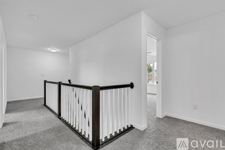 9724 Brooks Drive 6 Beds Single Family Home for Rent - Photo Gallery 28