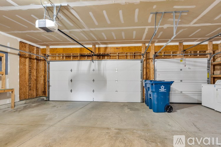 9724 Brooks Drive 6 Beds Single Family Home for Rent - Photo Gallery 52